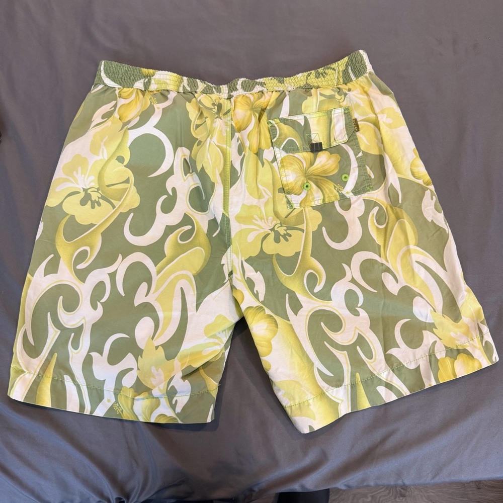Tommy Bahama Swim Trunks Men's Size XL Green Floral Print Mesh Lined Drawstring - Picture 2 of 6